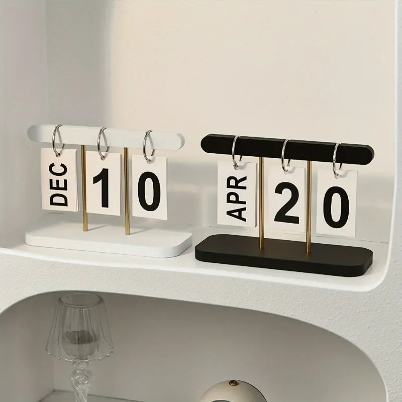 Flip Desk Calendar - Everyday View