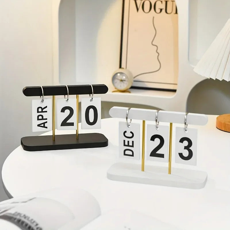 Flip Desk Calendar - Everyday View