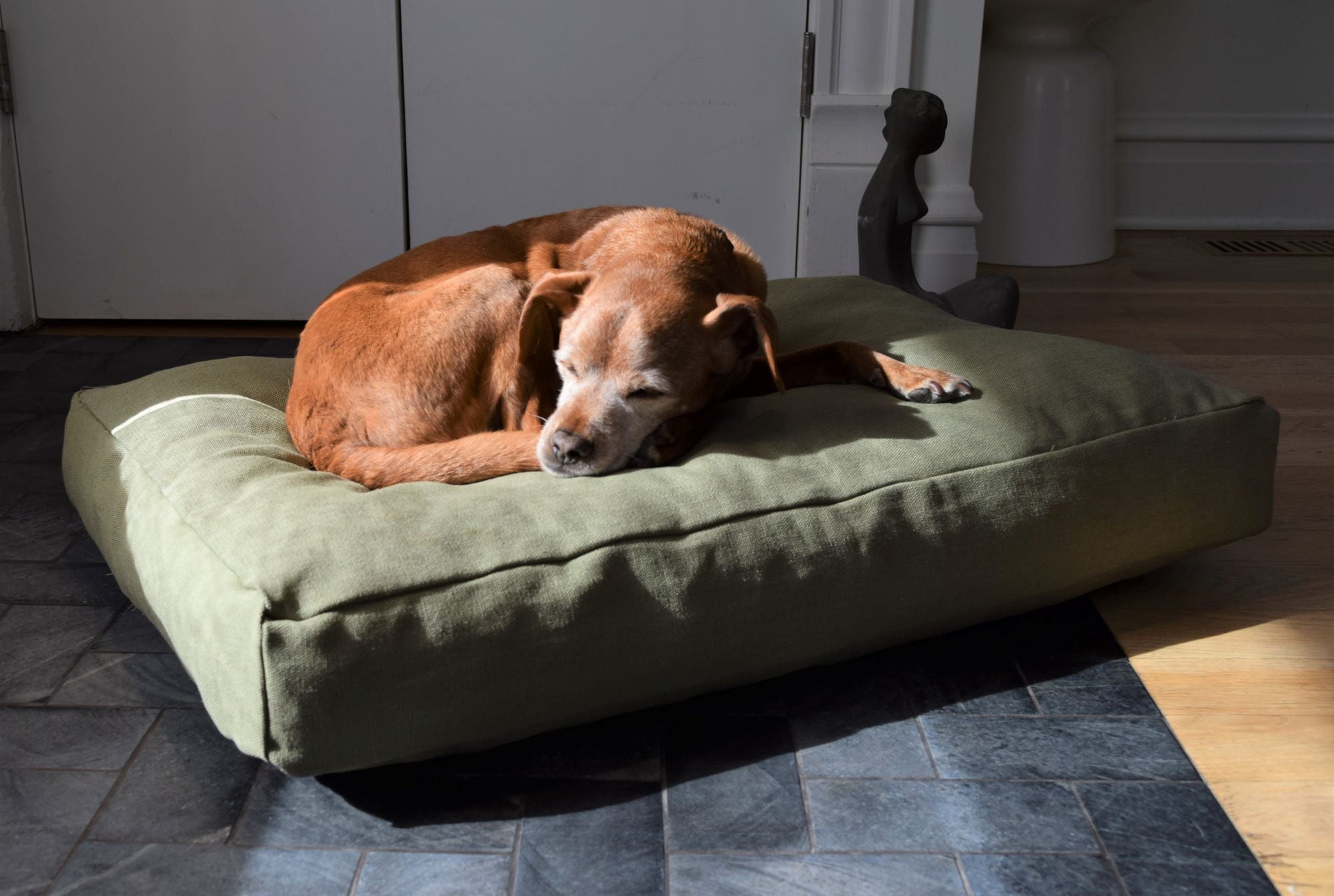 Premium Hemp Dog Bed